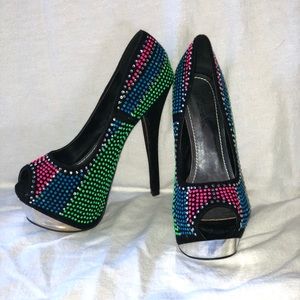 BRAND NEW platform heels 6.5